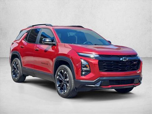 Certified 2026 Chevrolet Equinox RS FWD image 2
