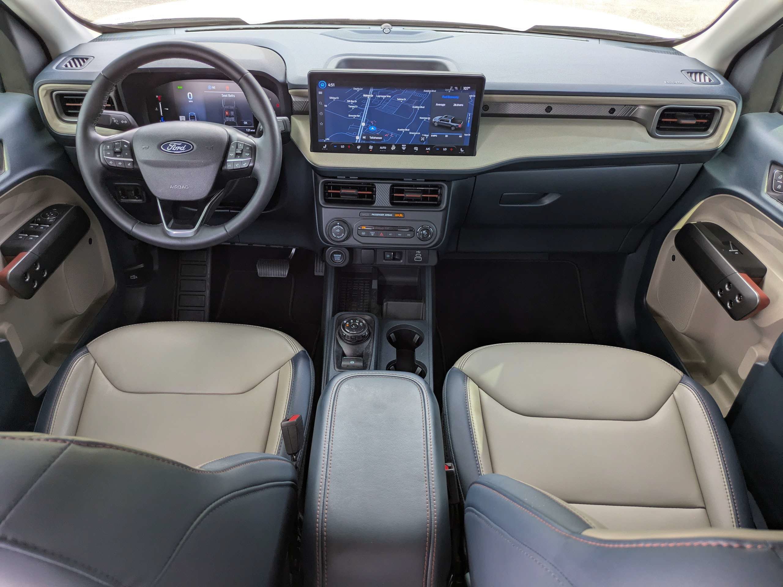 Used 2025 Ford Maverick Lariat w/ 4K Tow Package AWD/4WD image 15