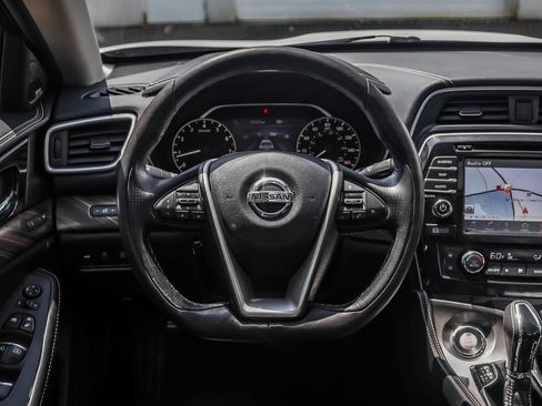 Used 2018 Nissan Maxima Platinum FWD image 26