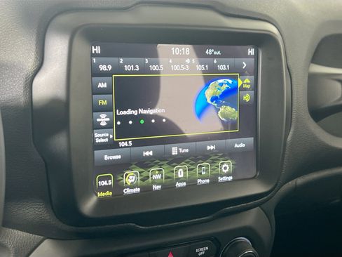 Used 2022 Jeep Renegade Latitude image 14