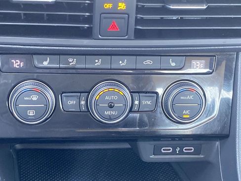 Used 2023 Volkswagen Jetta SE FWD image 18