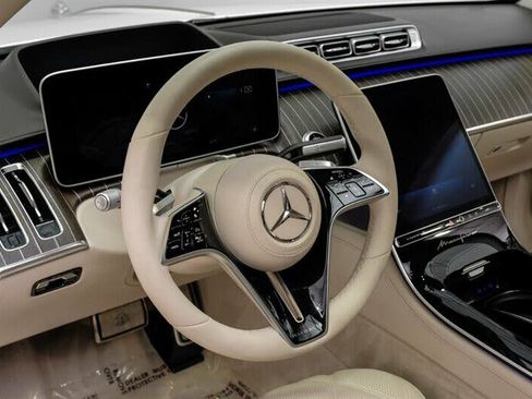 Used 2023 Mercedes-Benz Maybach S 680 4MATIC image 17
