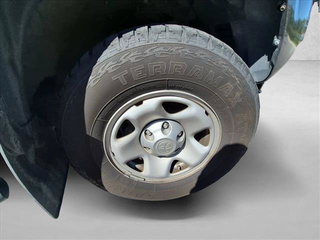 Used 2021 Toyota Tacoma SR AWD/4WD image 15