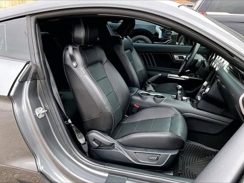 Used 2023 Ford Mustang GT Premium image 10