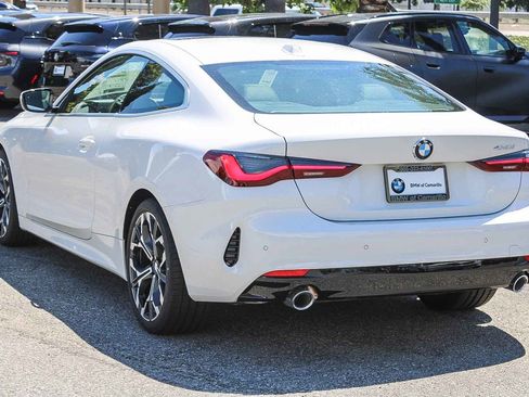New 2025 BMW 430i Coupe w/ Convenience Package image 4