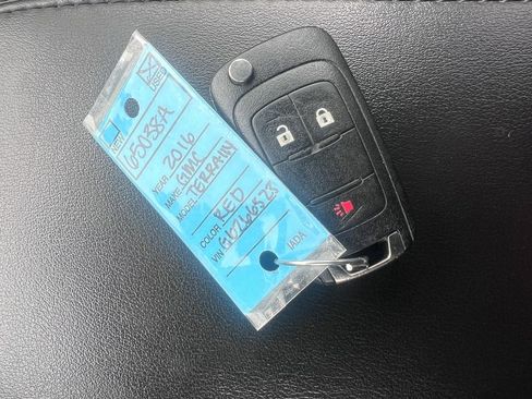 Used 2016 GMC Terrain SLE FWD image 29