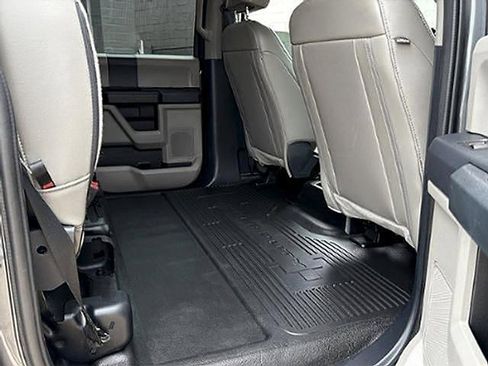 Used 2022 Ford F250 XL w/ STX Appearance Package AWD/4WD image 7