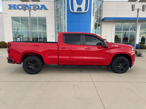 Used 2021 Chevrolet Silverado 1500 RST image 4