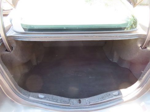Used 2014 Ford Fusion SE FWD image 9