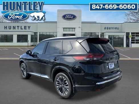 Used 2024 Nissan Rogue Platinum w/ Platinum Premium Package image 6