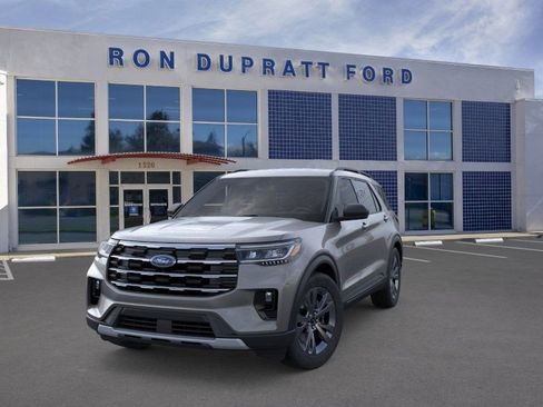 New 2026 Ford Explorer Active image 3