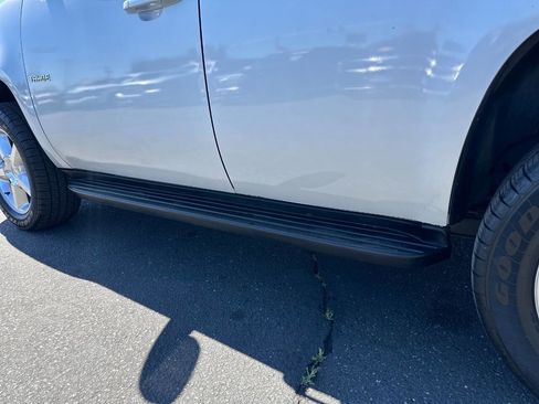 Used 2011 Chevrolet Tahoe LS image 8