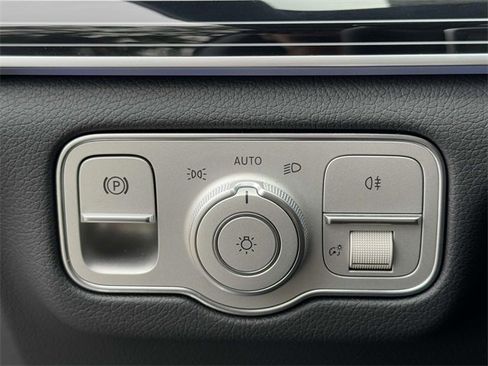 Used 2025 Mercedes-Benz GLE 580 4MATIC image 20