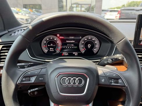 Used 2022 Audi Q5 2.0T Premium Plus w/ Premium Plus Package AWD/4WD image 26