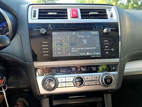 Used 2016 Subaru Legacy 2.5i Premium image 24