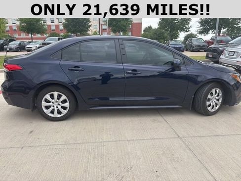 Certified 2025 Toyota Corolla LE FWD image 2