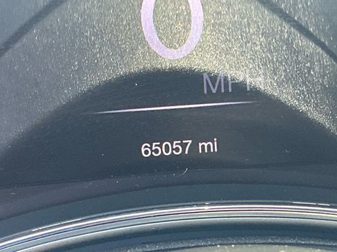 Used 2018 Jeep Grand Cherokee Overland RWD image 11