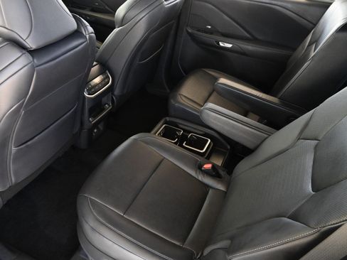Used 2024 Lexus TX 500h AWD w/ Technology Package image 12