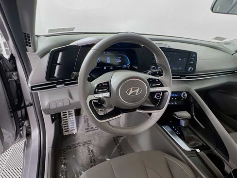Certified 2026 Hyundai Elantra Sport FWD image 11