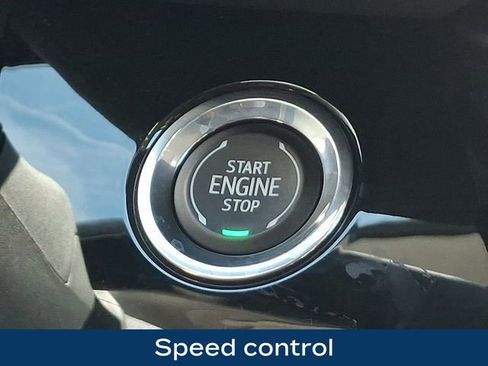 Used 2025 Buick Envision Preferred AWD/4WD image 16