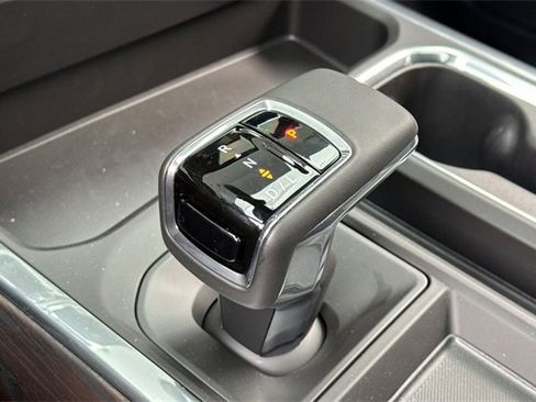 New 2026 GMC Sierra 1500 SLT w/ SLT Premium Plus Package image 20