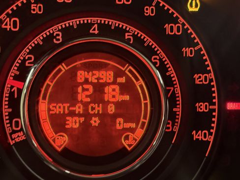 Used 2012 FIAT 500 Sport w/ Safety & Convenience Pkg image 30