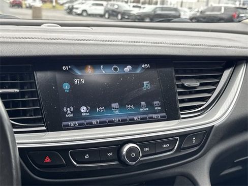 Used 2018 Buick Regal Preferred w/ Sights and Sounds Package image 16