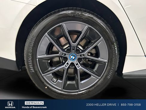 Used 2023 BMW i4 eDrive40 RWD image 27