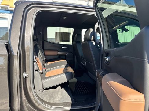 Used 2021 Chevrolet Silverado 1500 High Country AWD/4WD image 21