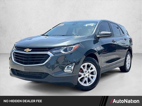 Certified 2020 Chevrolet Equinox LS FWD image 1