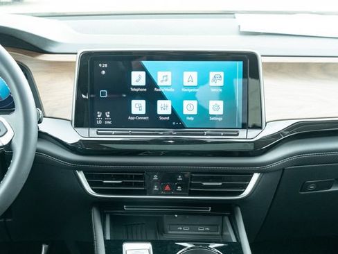 New 2026 Volkswagen Atlas SE AWD/4WD image 34
