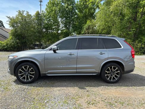 Used 2016 Volvo XC90 T6 Momentum AWD/4WD image 2