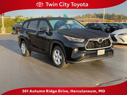 Certified 2023 Toyota Highlander LE