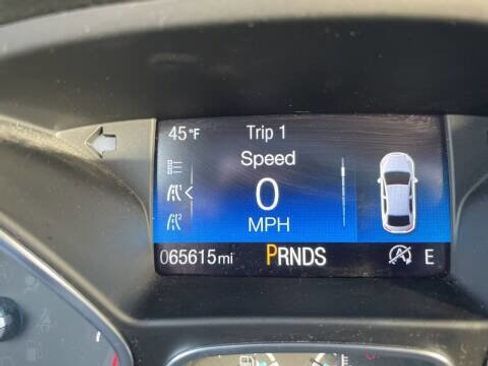 Used 2017 Ford Focus SE image 7