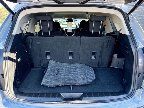 Certified 2025 Subaru Ascent Premium AWD/4WD image 35