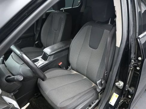 Used 2017 Chevrolet Equinox LT w/ Convenience Package FWD image 19