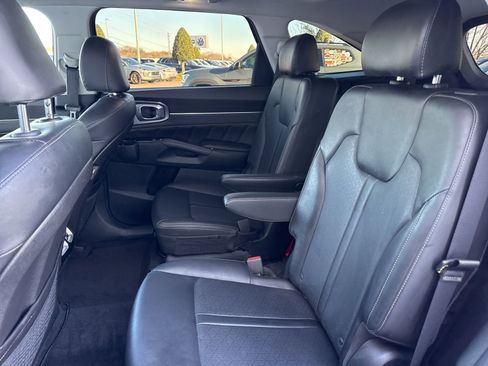 Used 2022 Kia Sorento SX image 14