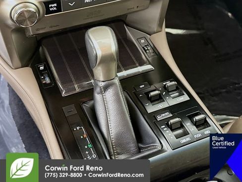 Used 2020 Lexus GX 460 Luxury w/ Off Road Package image 21