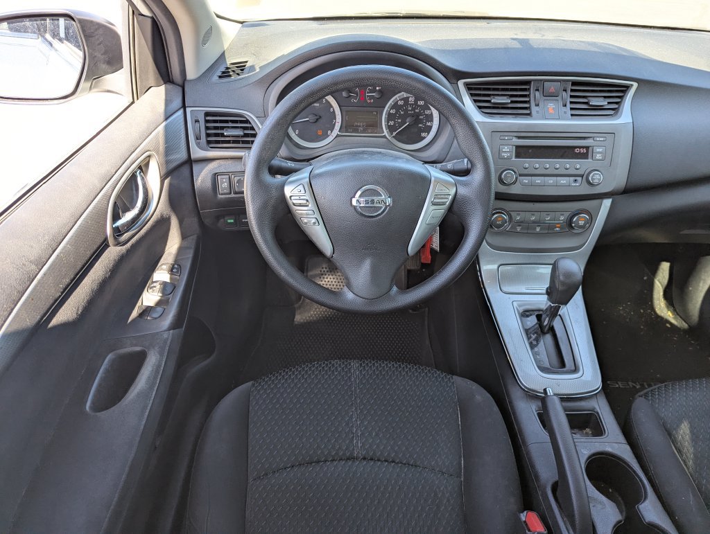 Used 2014 Nissan Sentra SR FWD image 25
