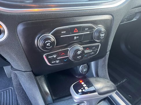 Used 2015 Dodge Charger R/T RWD image 24