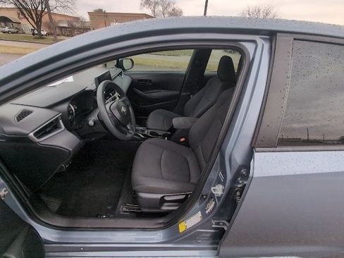 Certified 2022 Toyota Corolla LE image 10