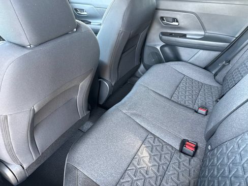 Used 2025 Nissan Kicks SV FWD image 11