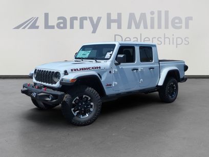 New 2026 Jeep Gladiator Rubicon w/ Capability Package