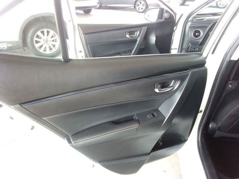 Used 2018 Toyota Corolla SE FWD image 20