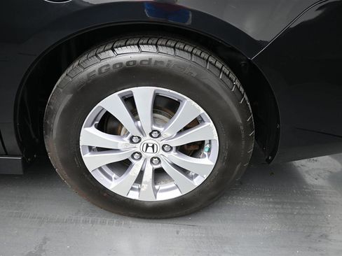 Used 2015 Honda Odyssey EX image 19