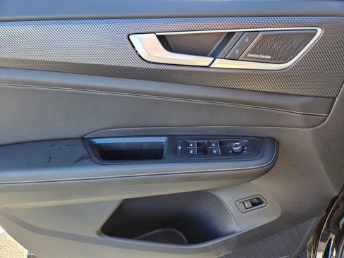 New 2026 Volkswagen Atlas Cross Sport SEL Premium R-Line image 10