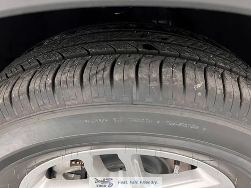 New 2026 Ford Explorer Active RWD image 21