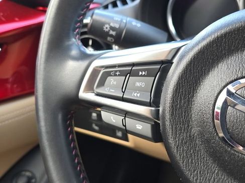 Used 2018 MAZDA MX-5 Miata RF Grand Touring RWD image 16