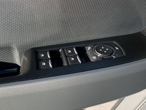 Used 2023 Ford F150 XLT image 18