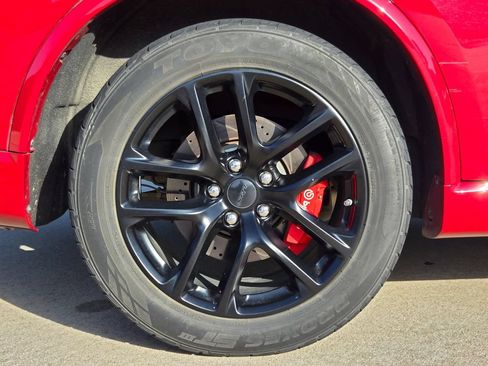 Used 2020 Dodge Durango SRT w/ Technology Group AWD/4WD image 28